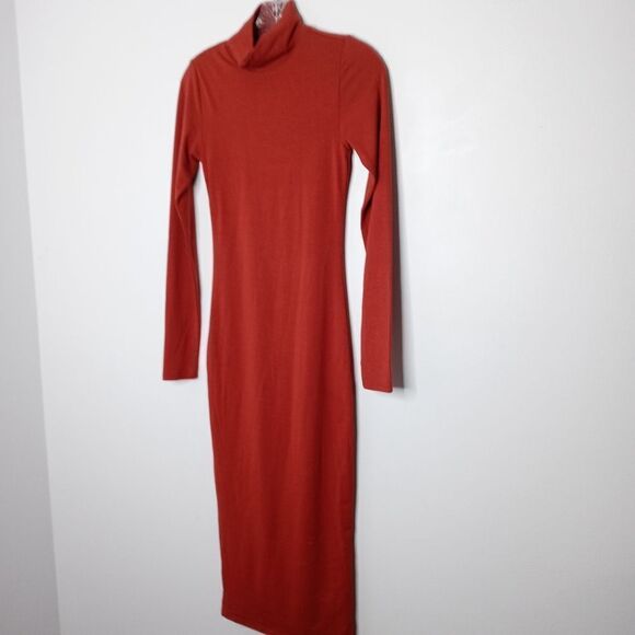 Good American Sundown mock neck midi dress - Picture 5 of 10